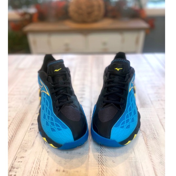 Mizuno Other - Mizuno Wave Lightning Z7 Volleyball Shoes‎ Men Blue Yellow Size 9.5
